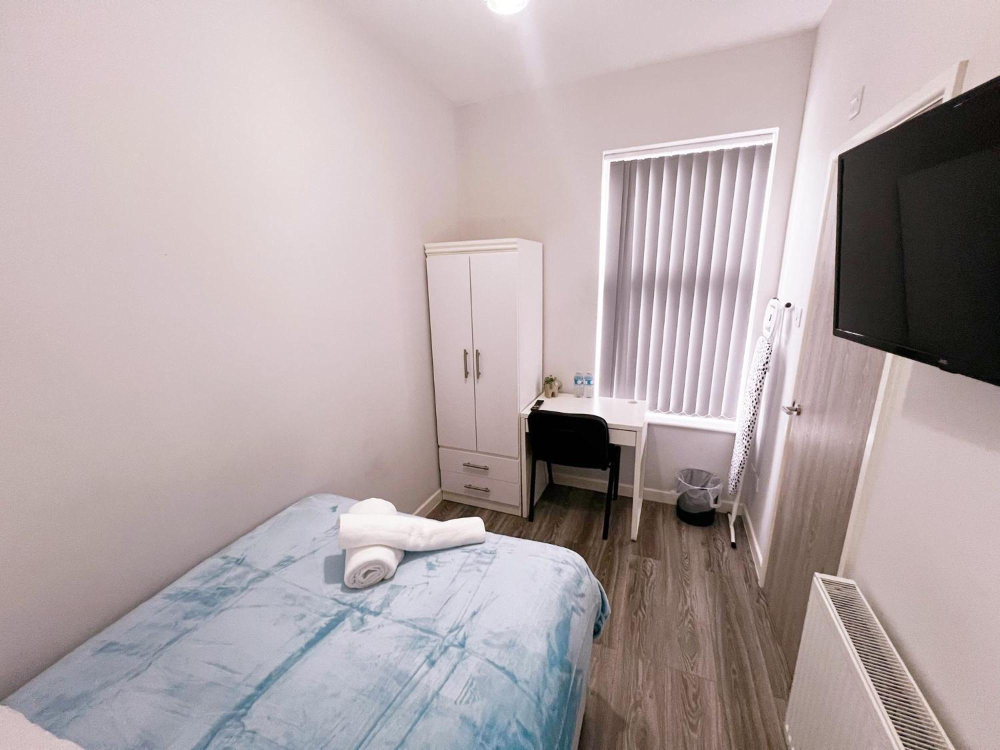 Bed and Breakfast 51 Kingsway Coventry Cv2 4Ff Exterior foto