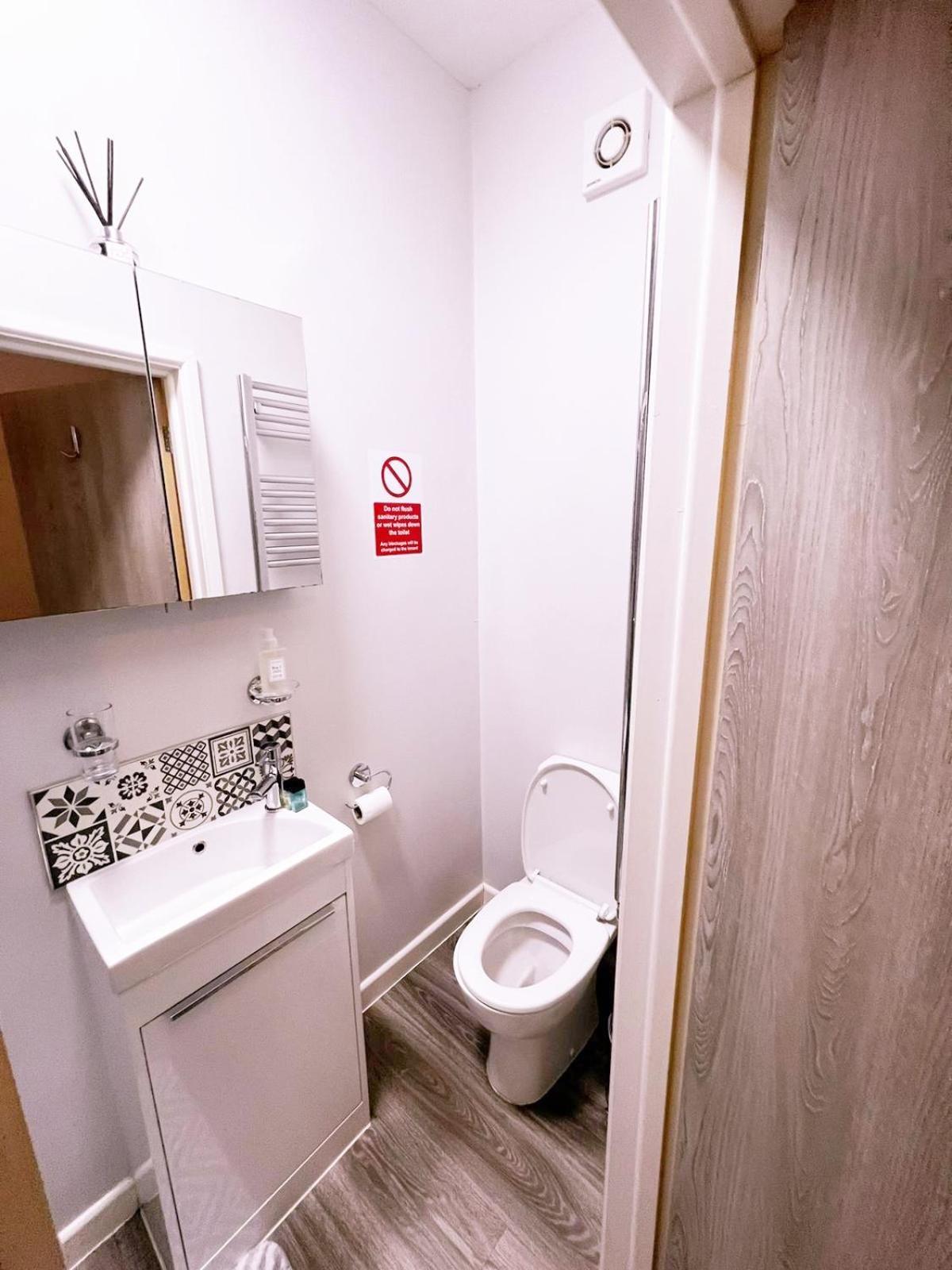 Bed and Breakfast 51 Kingsway Coventry Cv2 4Ff Exterior foto