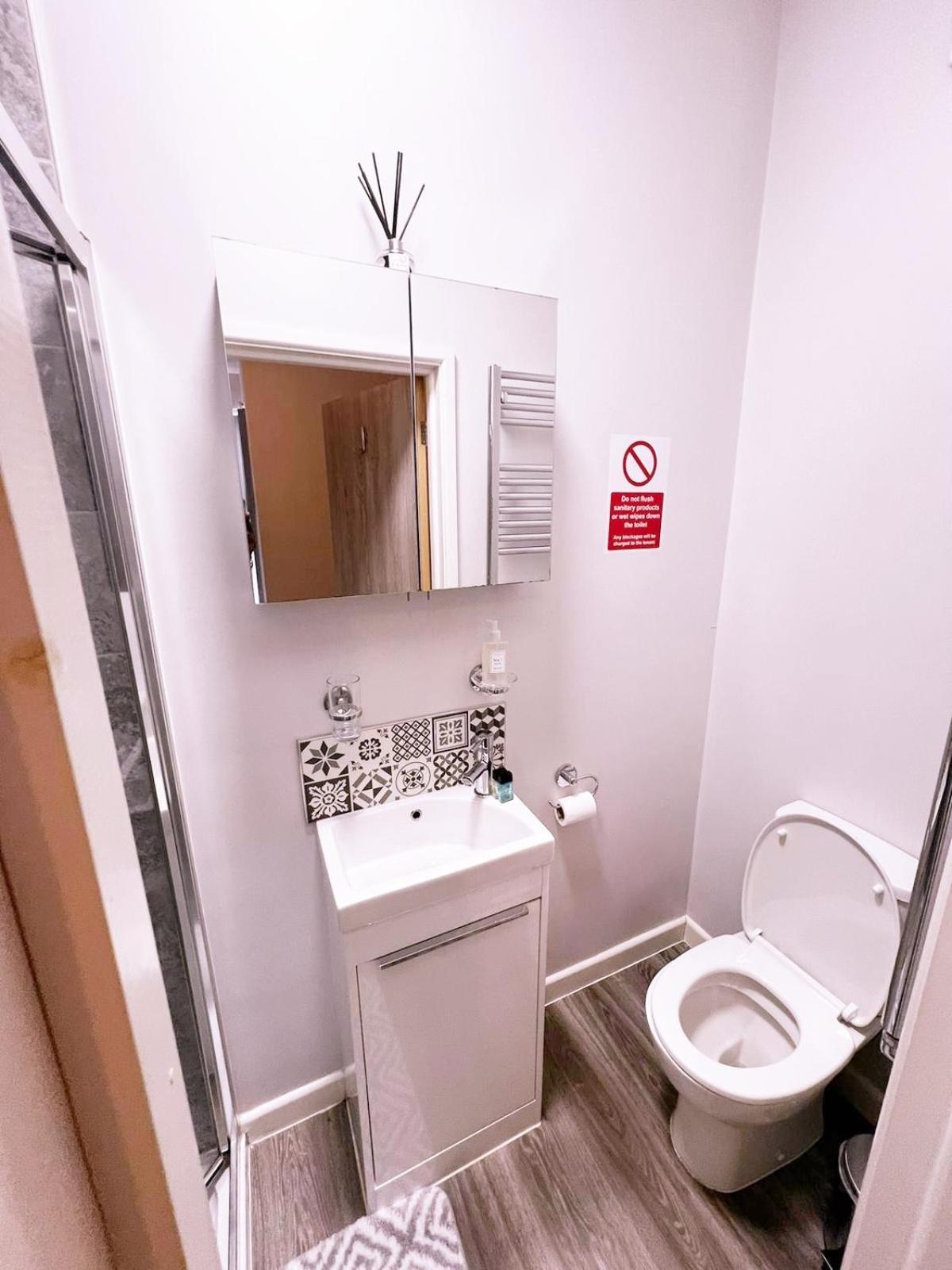Bed and Breakfast 51 Kingsway Coventry Cv2 4Ff Exterior foto