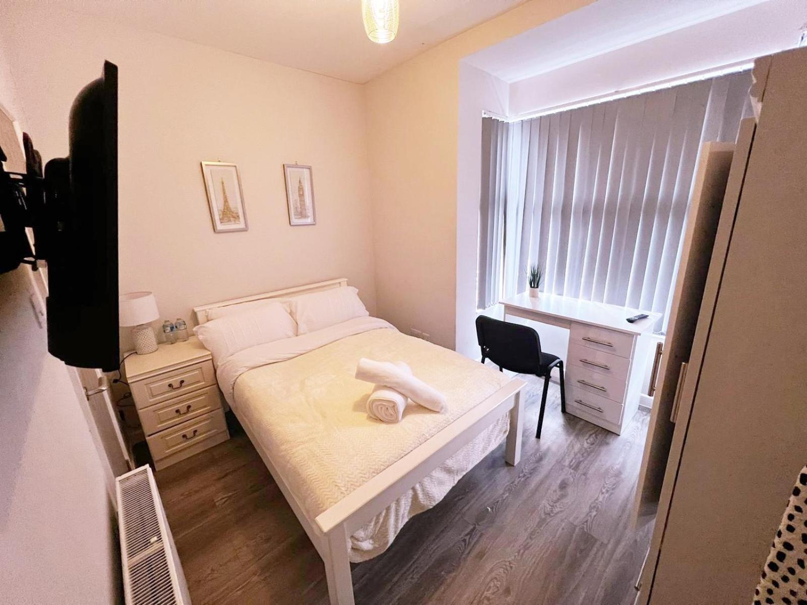 Bed and Breakfast 51 Kingsway Coventry Cv2 4Ff Exterior foto